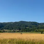 Hébergement de vacances Rustic Catez Ganzes Holzhaus An Sloweniens Groesster Therme Brežice
