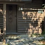 Rustic Catez Ganzes Holzhaus An Sloweniens Groesster Therme Hébergement de vacances Brežice