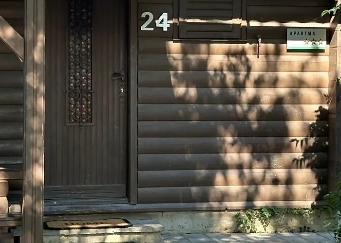 Catez Holzhaus An Der Therme Catez 別荘 Brežice